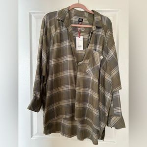 Urban outfitters green oversized flannel